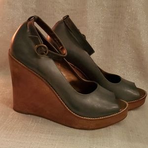 Steve Madden 4-inch wood wedge platform Sandal